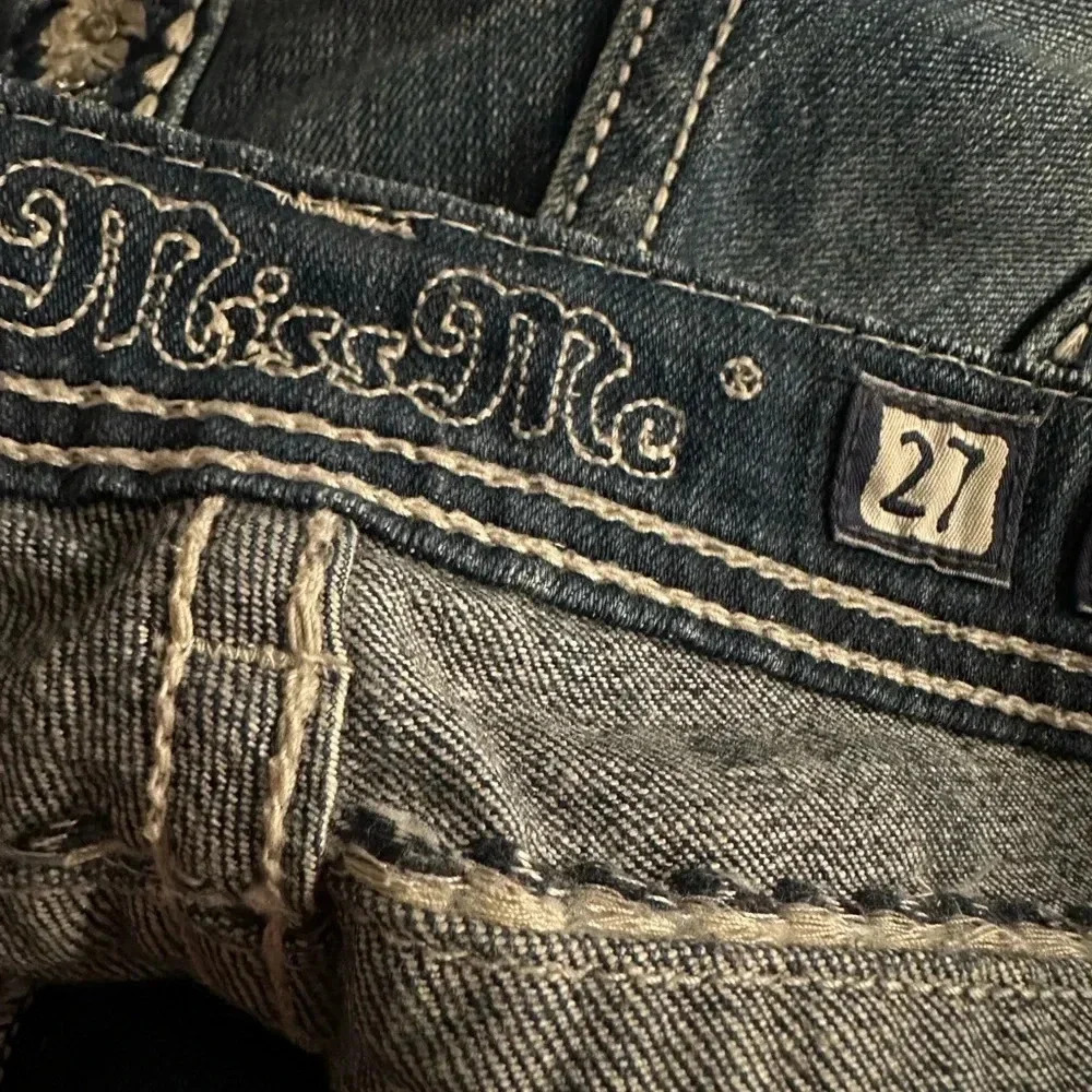 Miss Me distressed cropped jeans size 27 - Picture 6 of 8